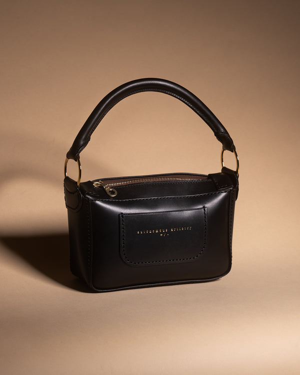"THE MOSH" black
